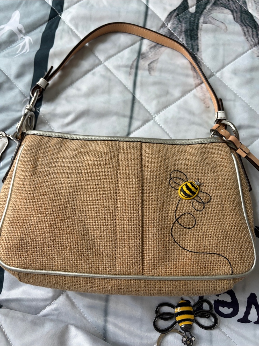 Coach Shoulder Bag GUC - Picture 3 of 15